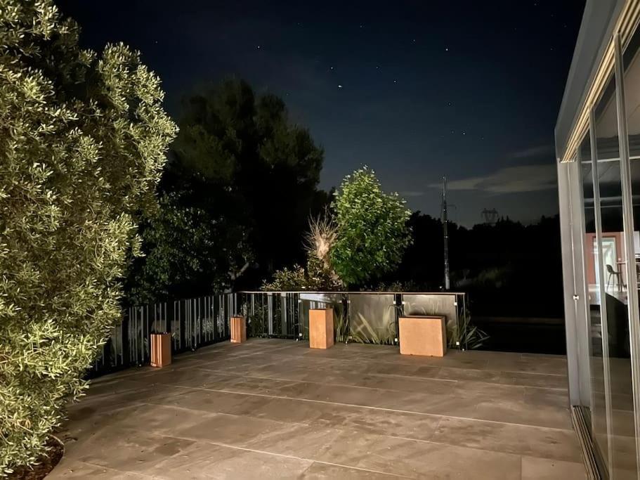 Villa Des Jacinthes Tarascón Exterior foto