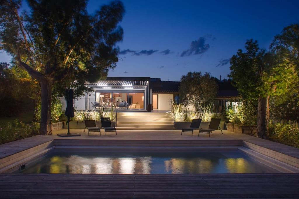 Villa Des Jacinthes Tarascón Exterior foto