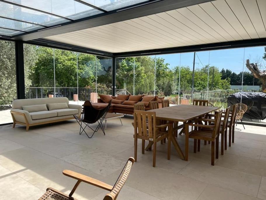 Villa Des Jacinthes Tarascón Exterior foto